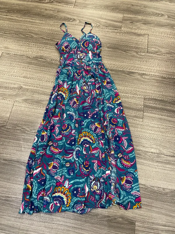 form-fitting dressDress Casual Maxi By Jessica Simpson In Multi-colored, Size: S