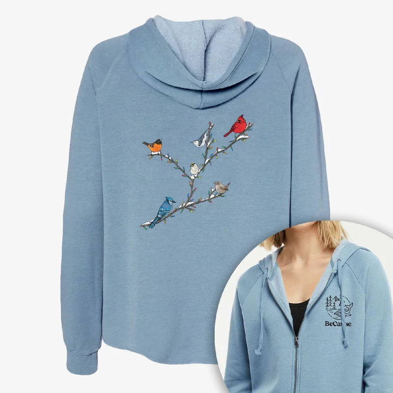 streetwear gym sweatshirtChristmas Backyard Birds - Women's Cali Wave Zip-Up Sweatshirt