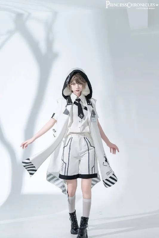 sleek trench coatPrincess Chronicles~Dry sea and Ashlar~Ouji Lolita White Short Set