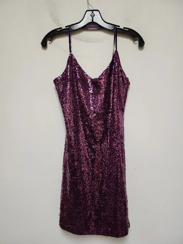 relaxed fit dressDress Party Short By Betsey Johnson In Purple, Size: S