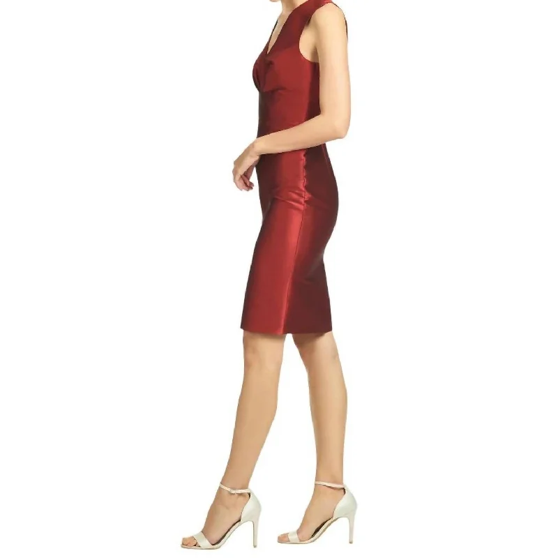 v-neck dressSachin & Babi - Roxanne Dress