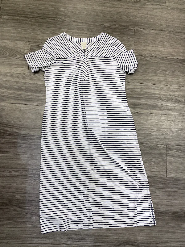 elegant dressDress Casual Maxi By Chicos In Striped Pattern, Size: S