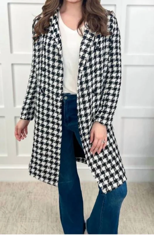 Fifth Avenue Houndstooth Coat In Black