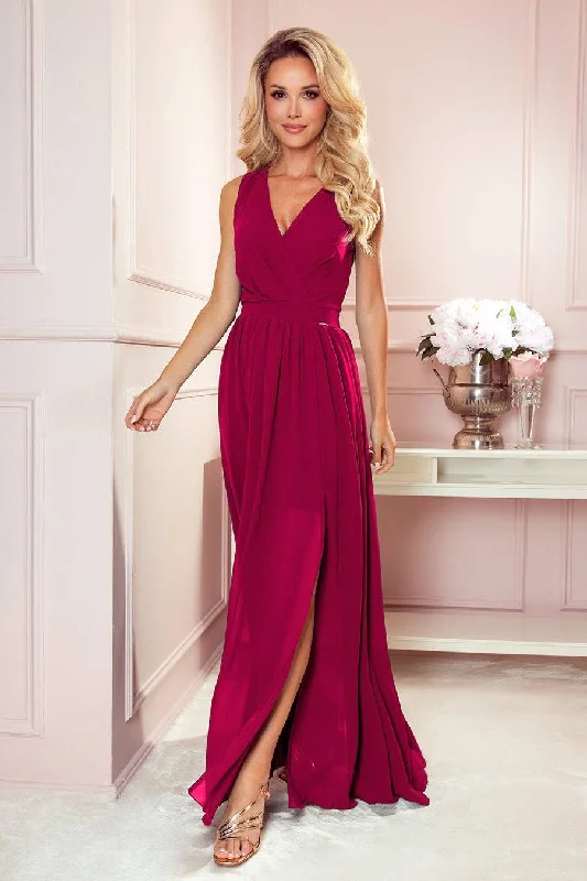 luxury dressNumoco 362-5 JUSTINE Long dress with a neckline and a tie - Burgundy color